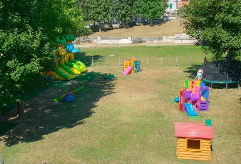 בית מלון כפרי Terme Maiella