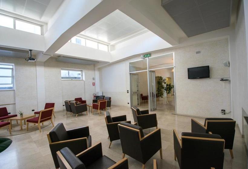 בית מלון כפרי Terme Maiella