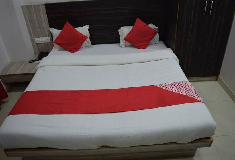 酒店 Thikana Palace