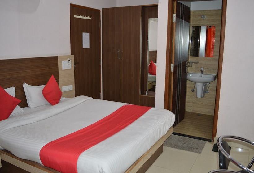 酒店 Thikana Palace