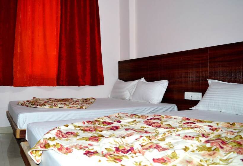 酒店 Thikana Palace