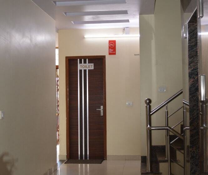 酒店 Thikana Palace