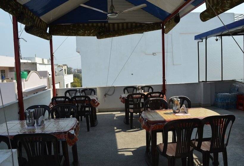 酒店 Thikana Palace