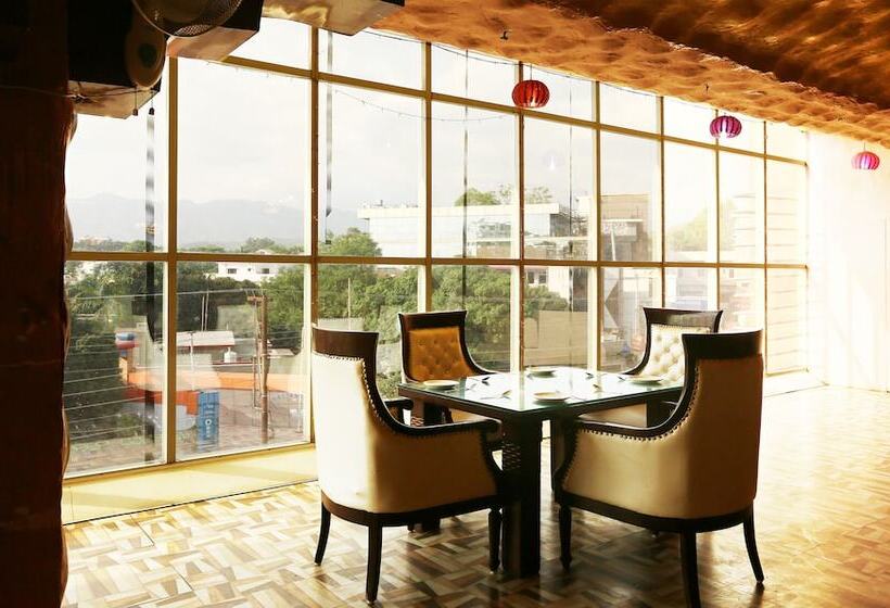 酒店 Treebo Blessing Bells