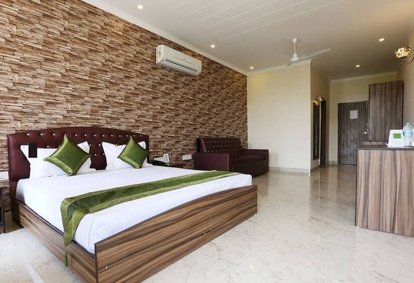 酒店 Treebo Blessing Bells