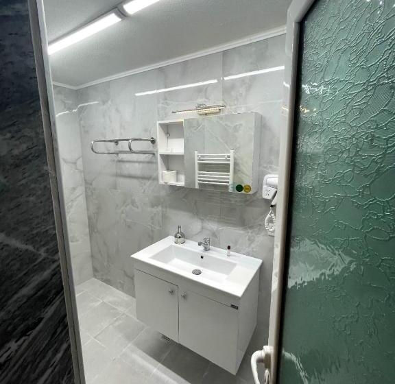 בית מלון כפרי Vila Lika