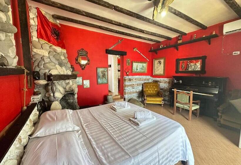 Hotel Vila  Oda E Miqve