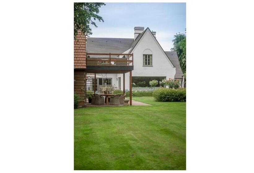 בית מלון כפרי Villa Magdalena Eeklo