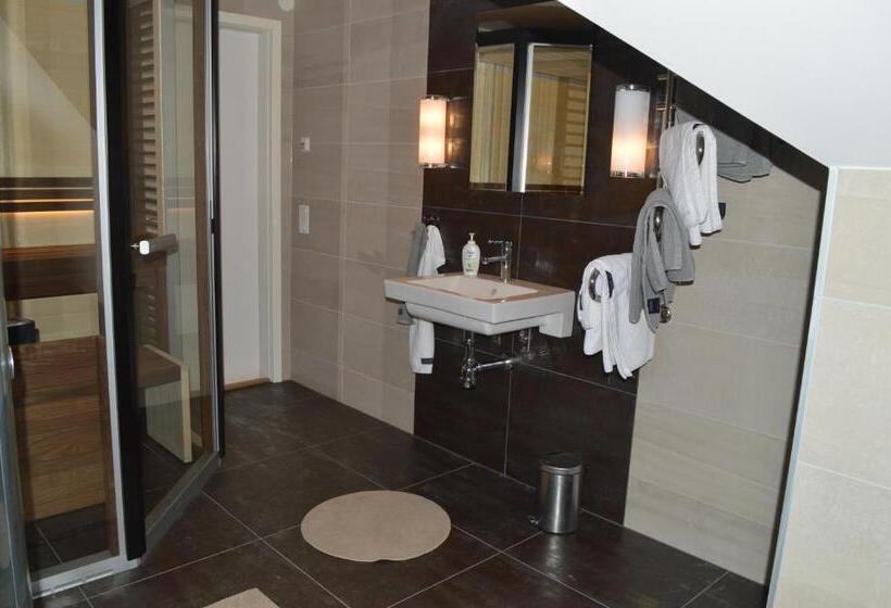 Minnesberg Bed & Breakfast