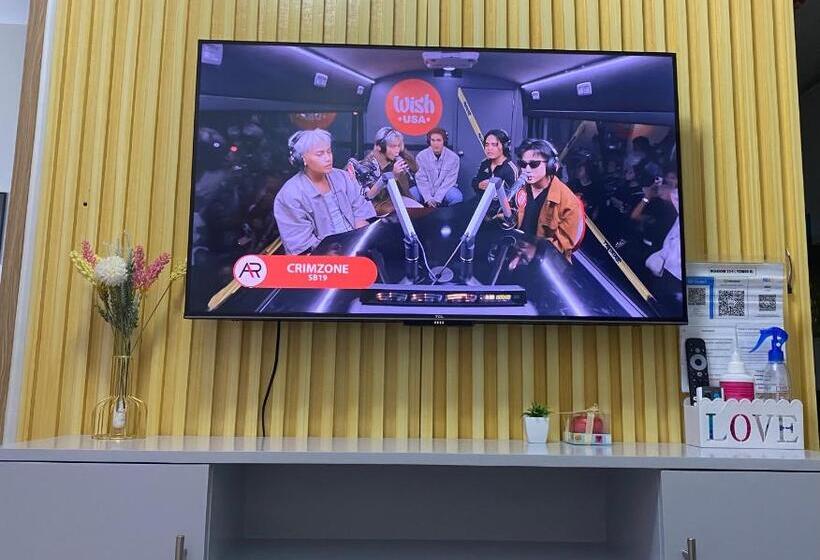 Cozy Blossom Near Naia