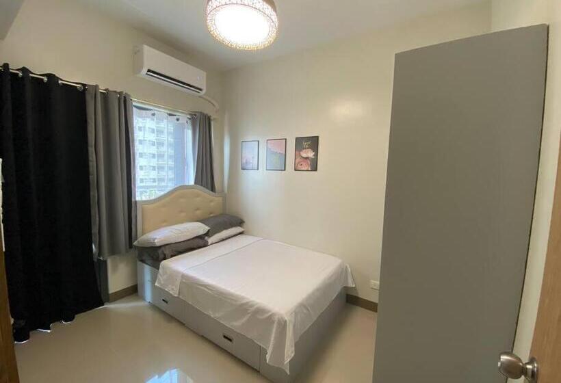 Cozy Blossom Near Naia