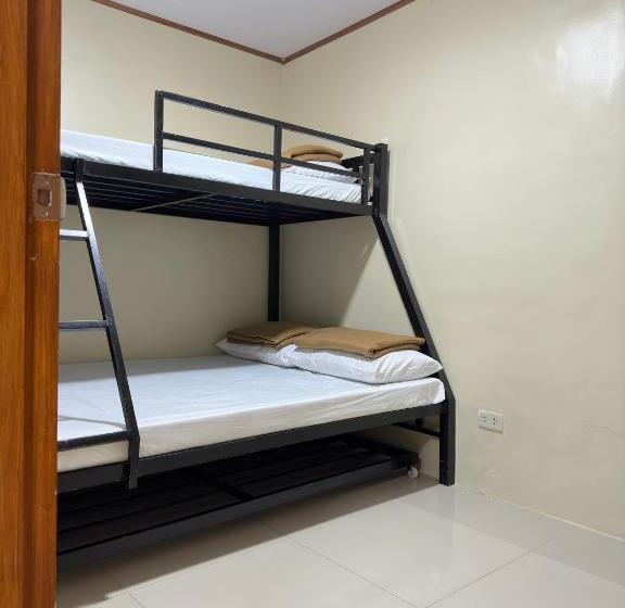 هاستل 3br   4br Family Transient