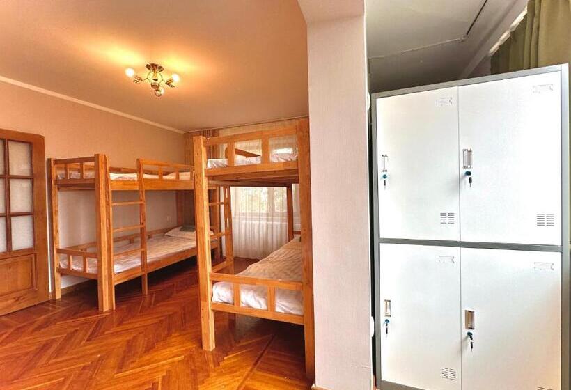 هاستل Amar Guest House