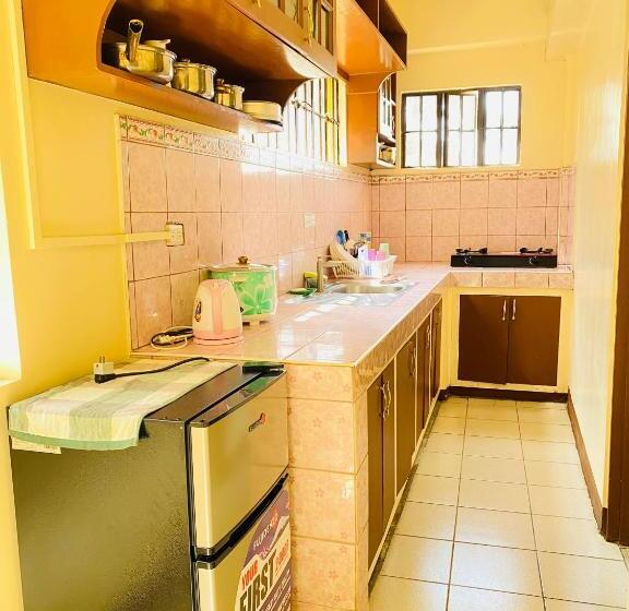 هاستل Near Tourist Spots Vacation House