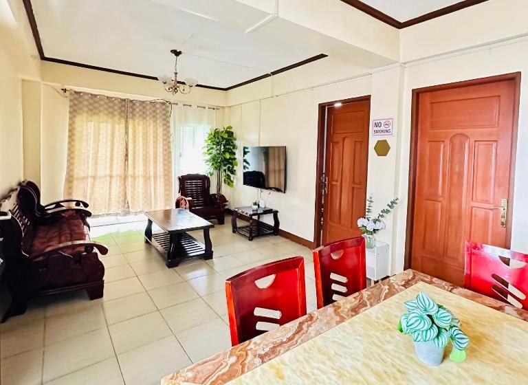 هاستل Near Tourist Spots Vacation House