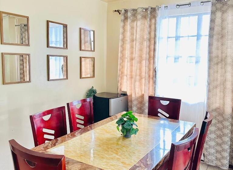 هاستل Near Tourist Spots Vacation House