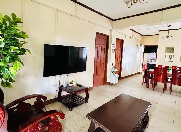 هاستل Near Tourist Spots Vacation House