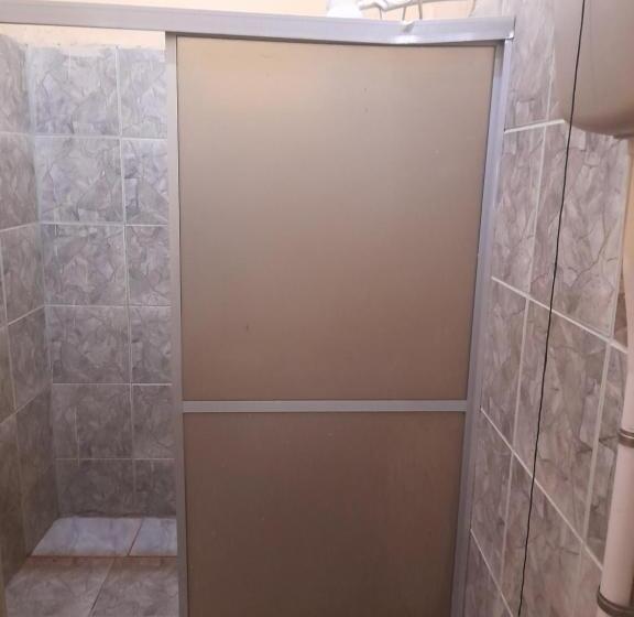 Общежитие Pousada Lindaura