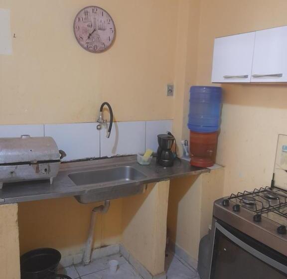 Общежитие Pousada Lindaura