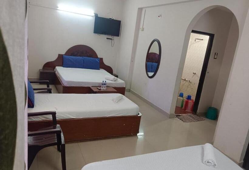 旅馆 Sree Balaji Hotel   Lodge