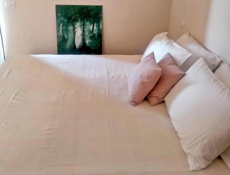Bed and Breakfast Bolsena Cento20   Rooms & Relax