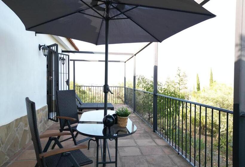 ベッドアンドブレックファースト Finca Flamenco Holiday Suites