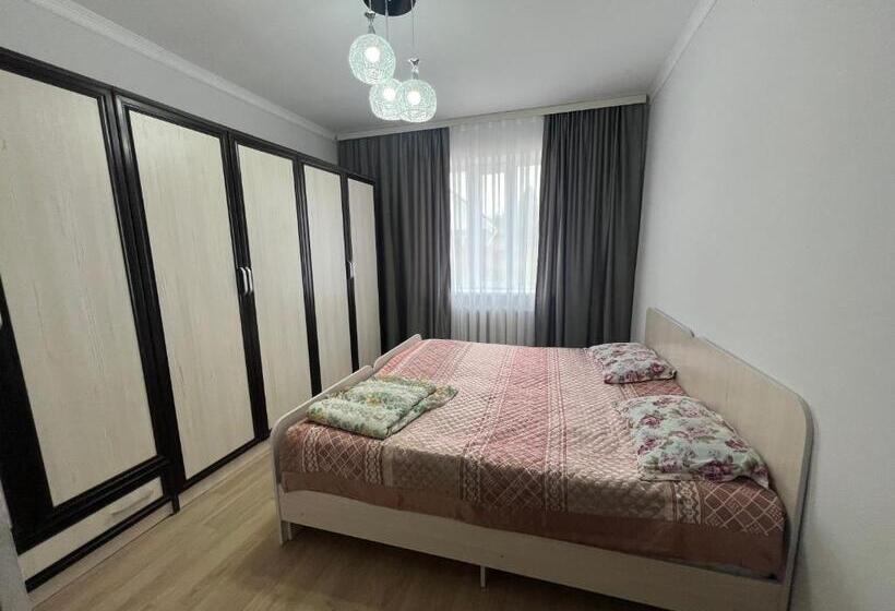 تختخواب و صبحانه House 7