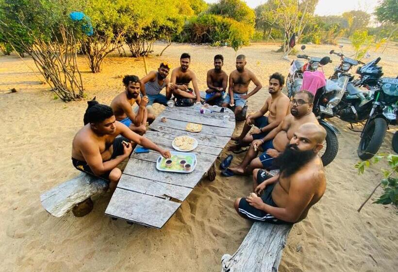 민박 Jungle Surf Camp