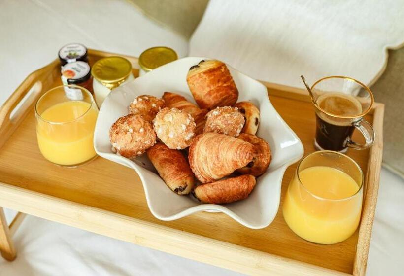 민박 Les Gîtes De Laure   L Eden Romantique, Chambres Hôtes, Spa Privé, Couloir De Nage, Adults Only