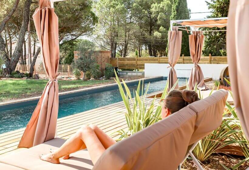 민박 Les Gîtes De Laure   L Eden Romantique, Chambres Hôtes, Spa Privé, Couloir De Nage, Adults Only