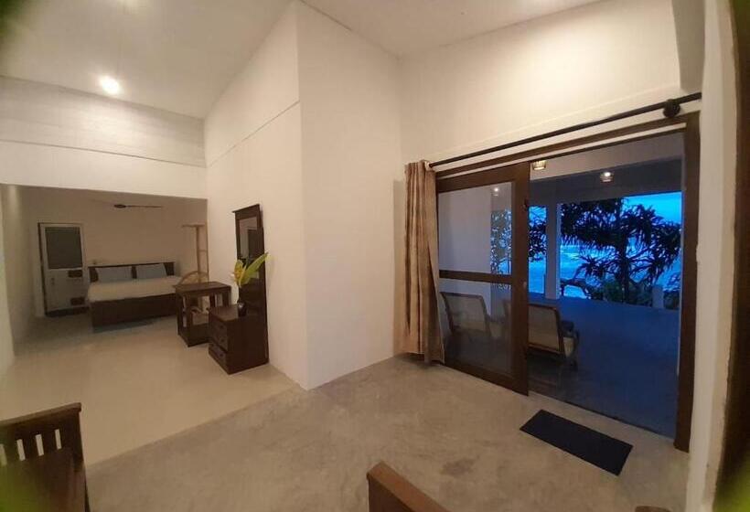 민박 Sooriya Villa