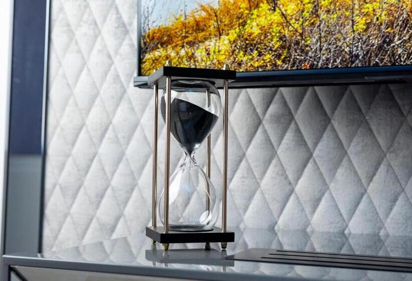 تختخواب و صبحانه Suite17   Luxury Guesthouse