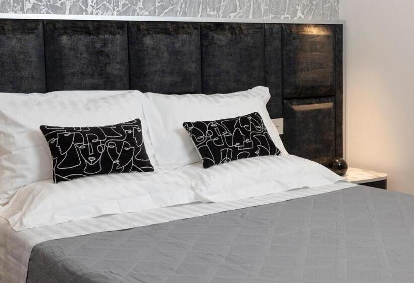 تختخواب و صبحانه Suite17   Luxury Guesthouse