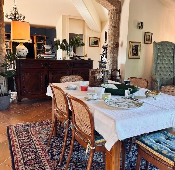 مبيت وإفطار Villa Nuvola Suites