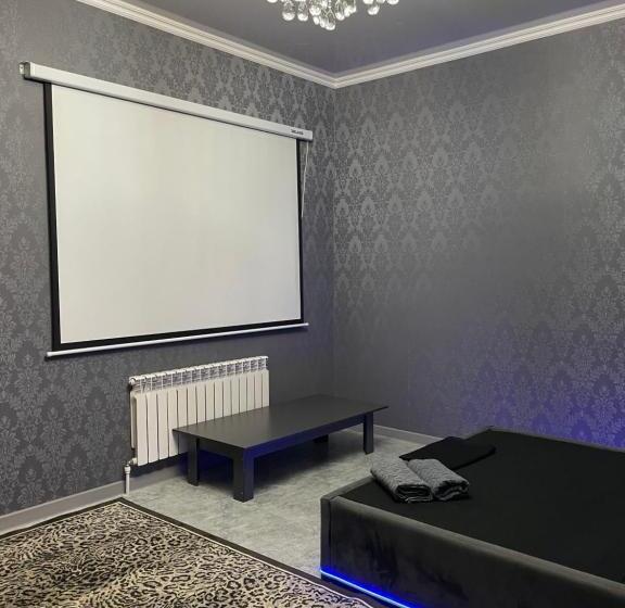 هتل Cinema Almaty