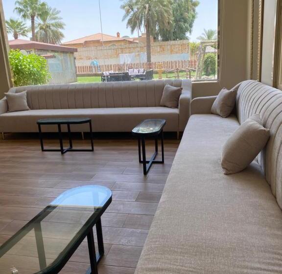 酒店 Fairoozresort