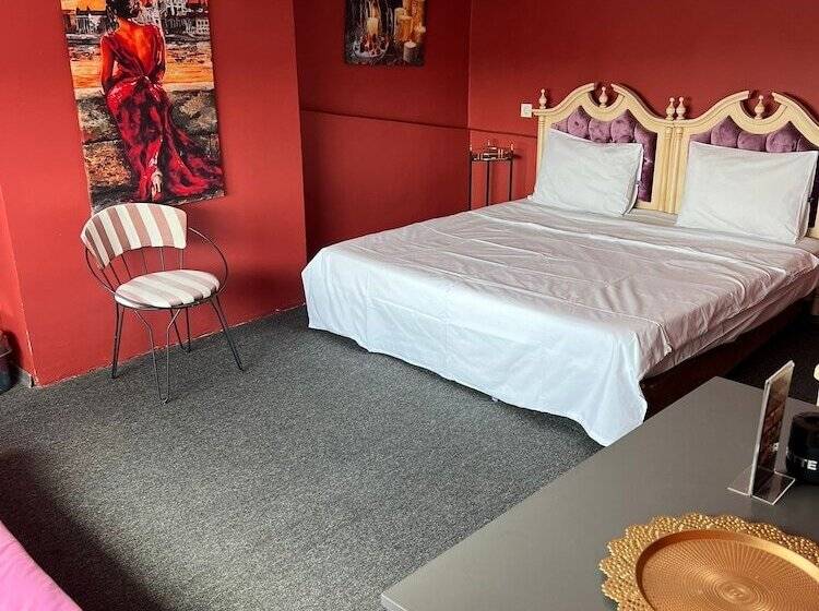 בית מלון כפרי Galata Pearl