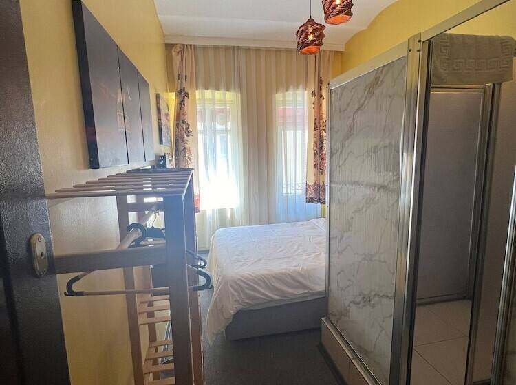 בית מלון כפרי Galata Pearl