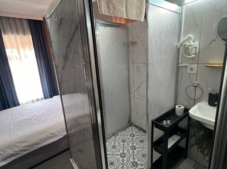 בית מלון כפרי Galata Pearl