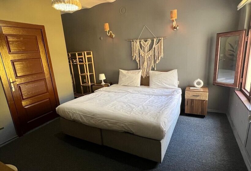 בית מלון כפרי Galata Pearl