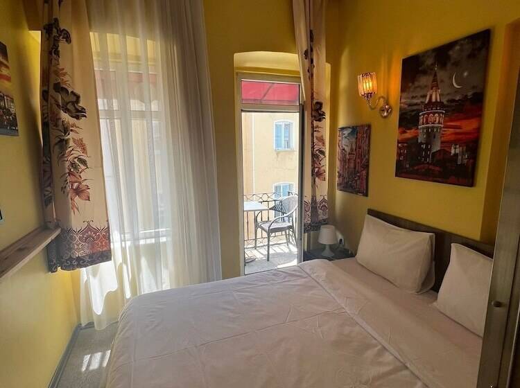 בית מלון כפרי Galata Pearl