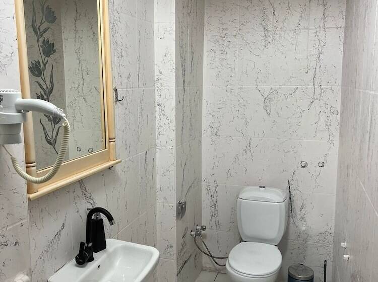 בית מלון כפרי Galata Pearl