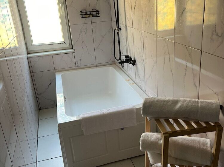 בית מלון כפרי Galata Pearl