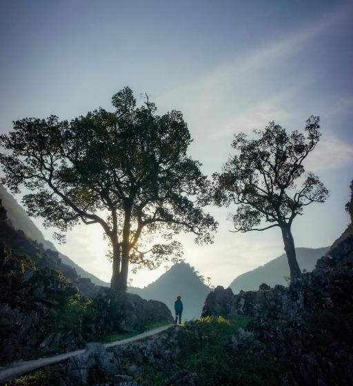 هتل Hà Giang Xê Dịch