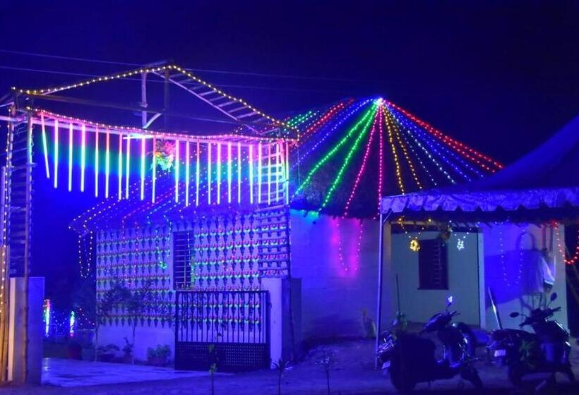 فندق Js Tanira Resort