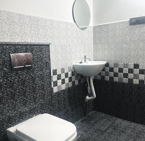 فندق Js Tanira Resort