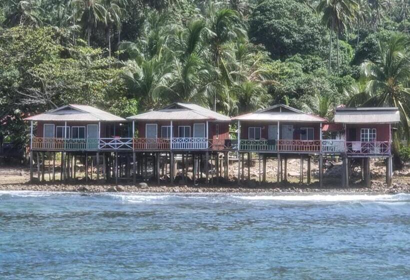 هتل Mukut Seaview