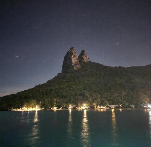 فندق Mukut Seaview