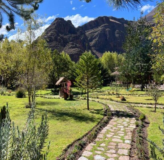Отель Natural Human Boutique Sanctuary   Sacred Valley Peru