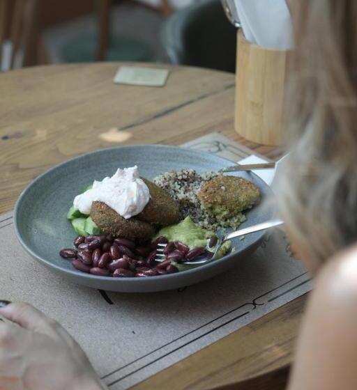 هتل Pietra Social House